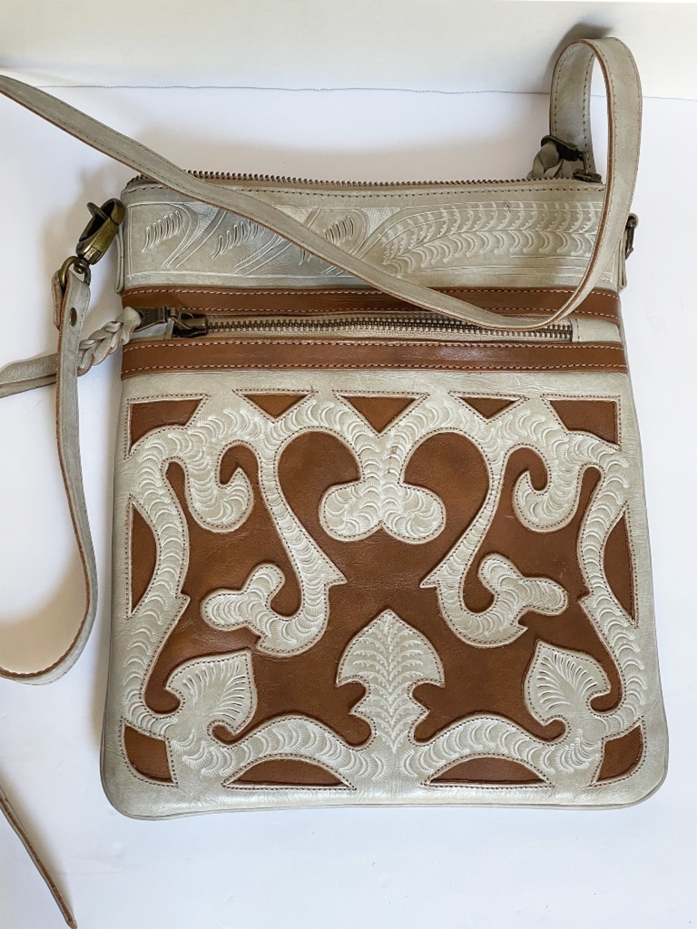 Leaders in Leather Purse Crossbody Hand Tooled Gray Brown Western Inspired